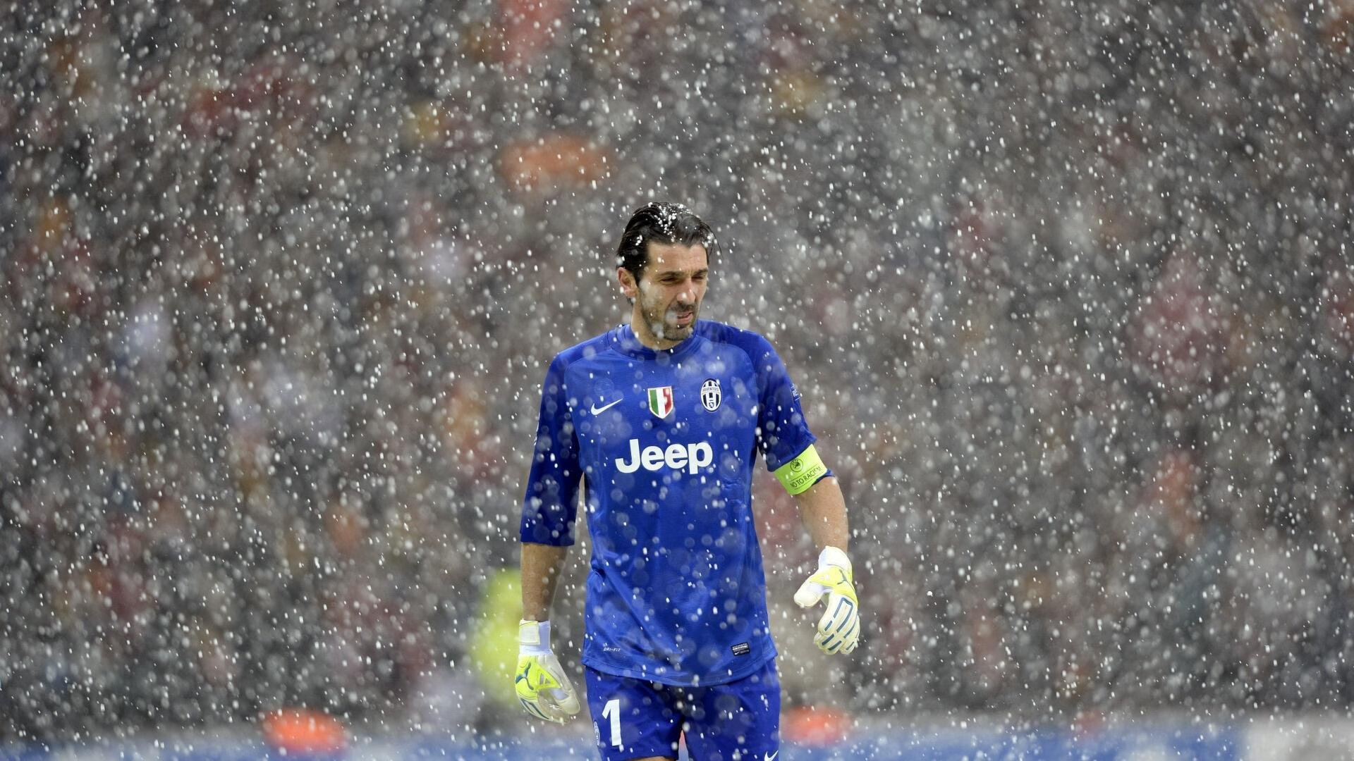 莱切队跟ac米兰队谁厉害